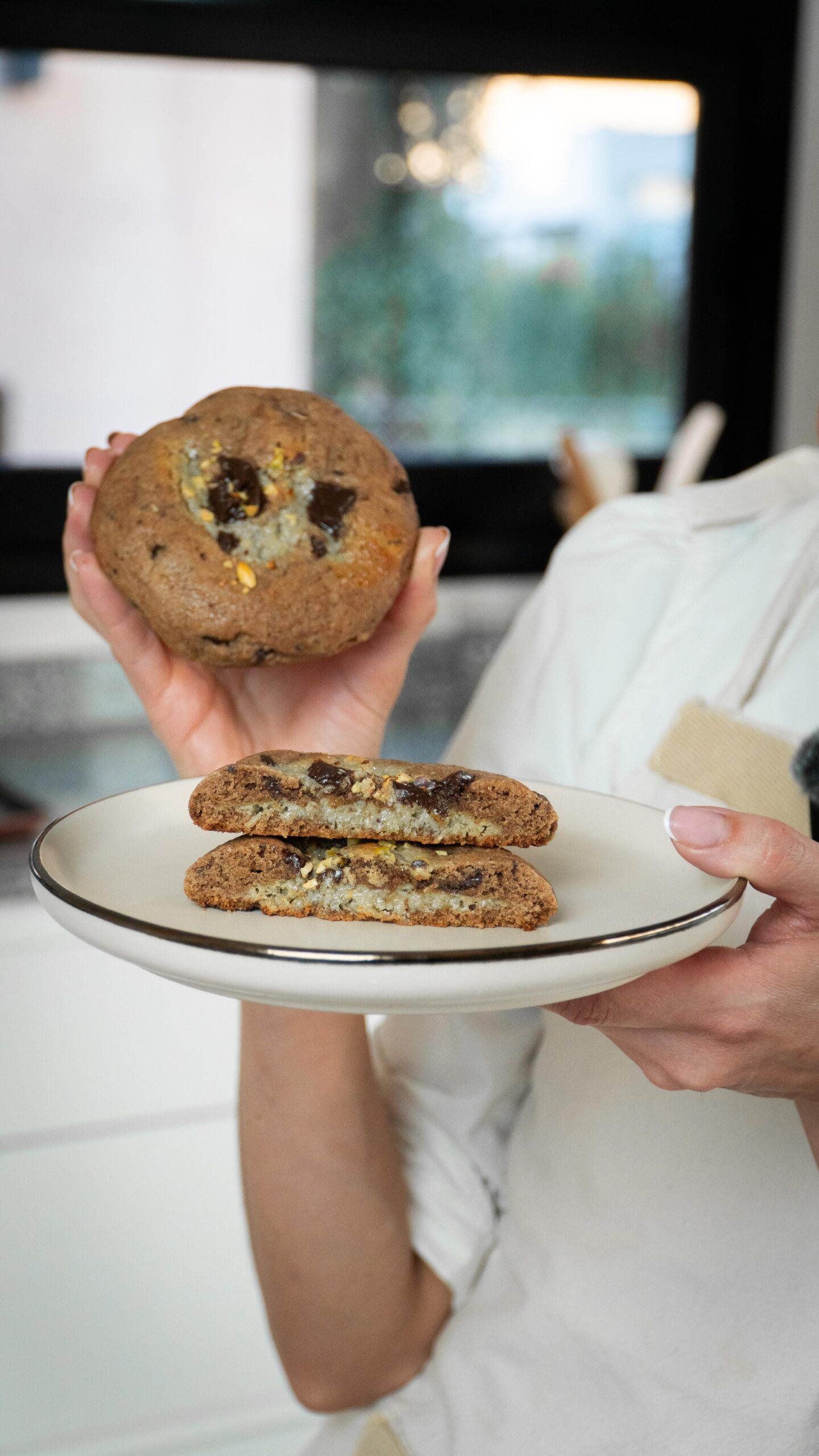 Cookie Dubai con relleno de pistacho